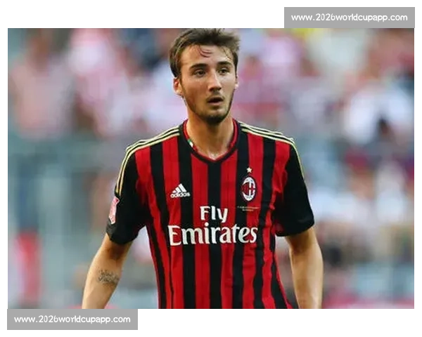 比利亚雷亚尔官宣 1600 万欧签 21 岁中场新星，莫莱罗加盟至 2030 年