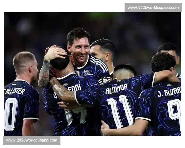 梅西世俱杯谢幕战:师徒兄弟情超越胜负,传奇之夜温情永驻 梅西世俱杯谢幕战:师徒兄弟情超越胜负,传奇之夜温情永驻